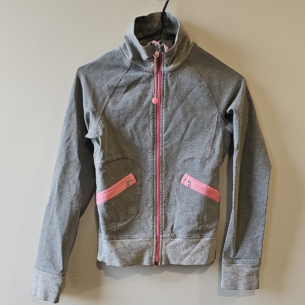 Lululemon Gray And Pink Size 4 Zip Up Jacket